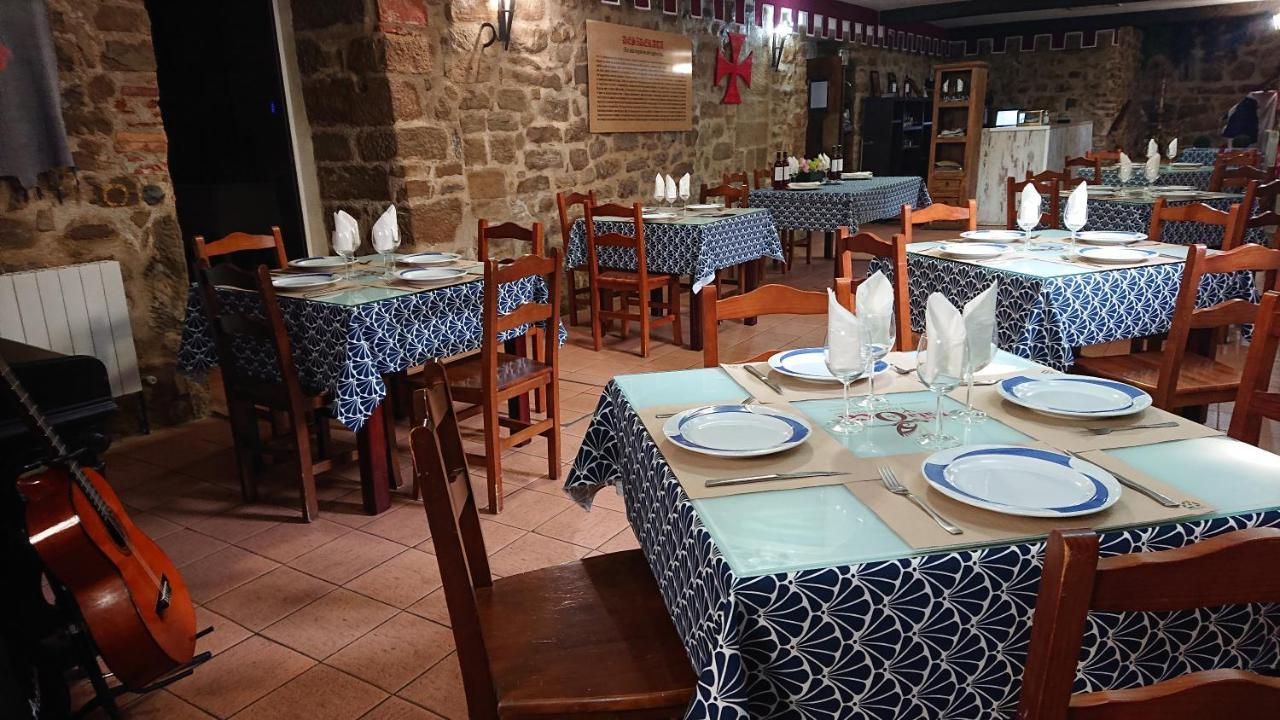La Pata De Oca Hostal Rural Y Albergue Torres del Rio Eksteriør billede