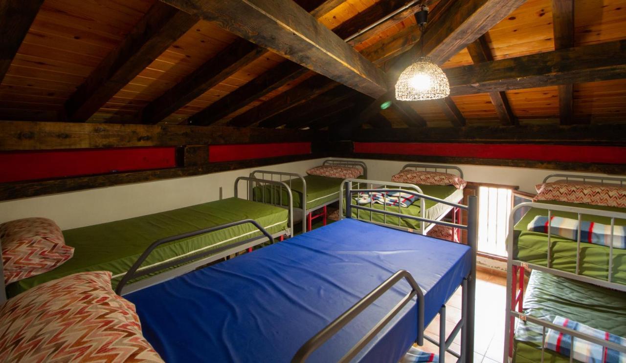 La Pata De Oca Hostal Rural Y Albergue Torres del Rio Eksteriør billede