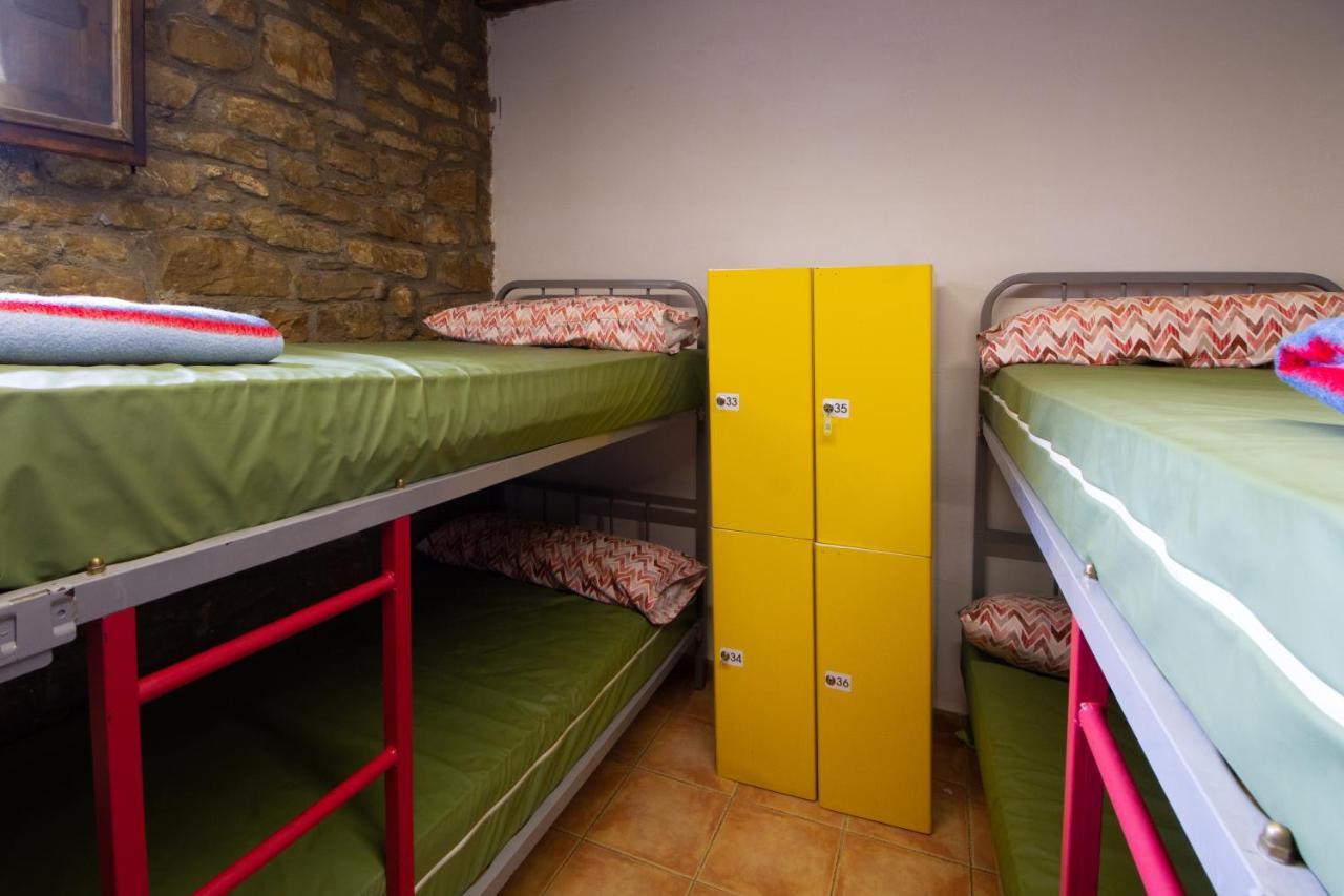 La Pata De Oca Hostal Rural Y Albergue Torres del Rio Eksteriør billede
